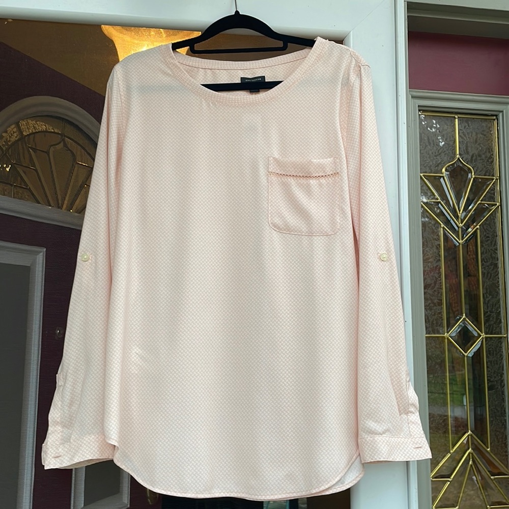 Banana Republic Peach Background Size M Ladies Blouse